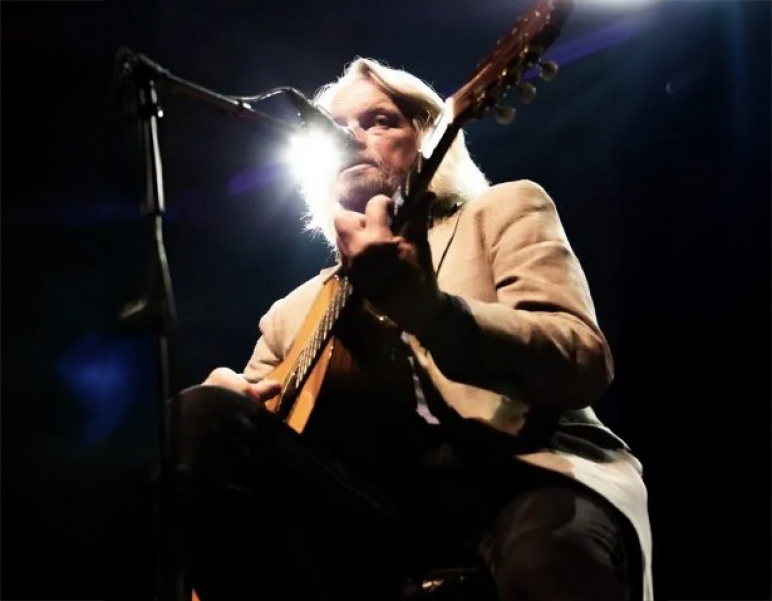 Jan Eggum med band